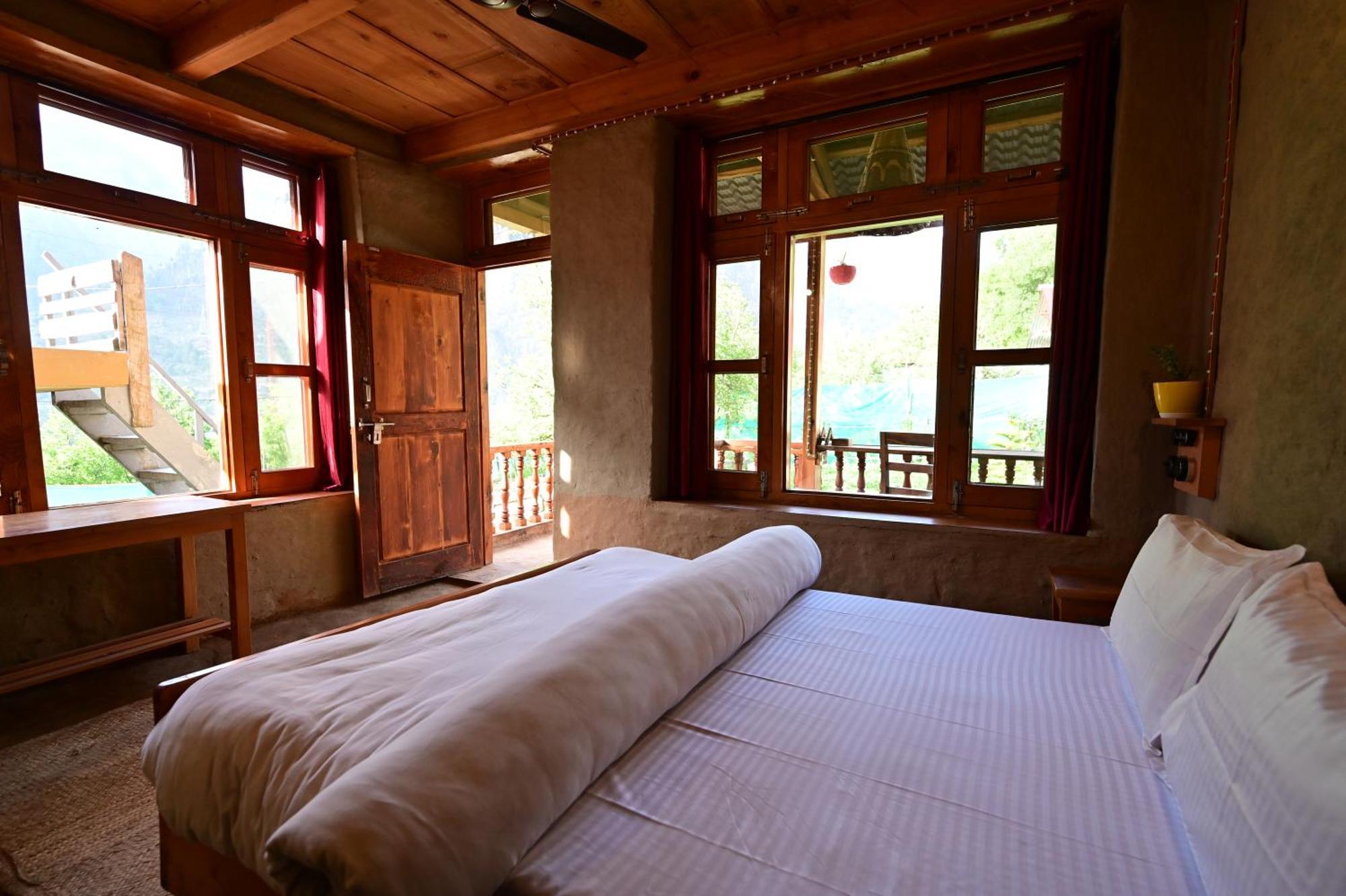 Himalayan Mud Resort Kasol Εξωτερικό φωτογραφία