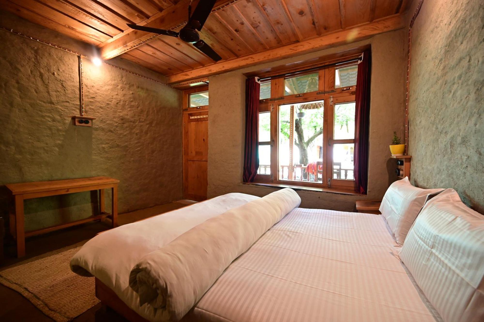 Himalayan Mud Resort Kasol Εξωτερικό φωτογραφία