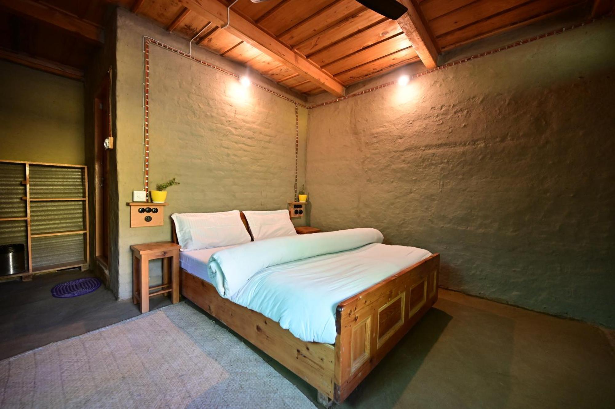 Himalayan Mud Resort Kasol Εξωτερικό φωτογραφία